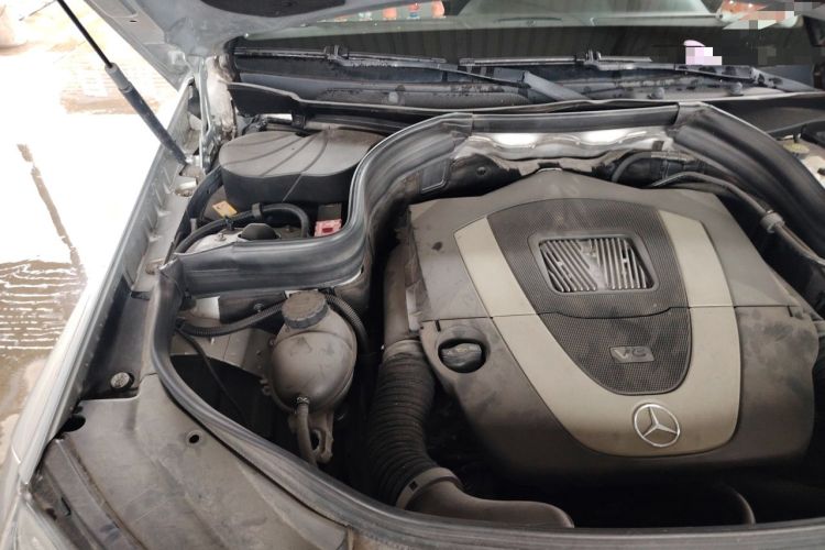 Used Mercedes-Benz GLK-Class 2013 Facelift GLK 300 4MATIC Fashion Edition Engine Bay Right