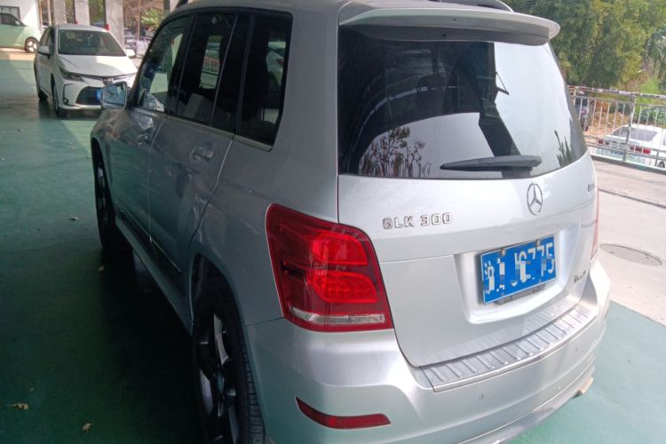 Used Mercedes-Benz GLK-Class 2013 GLK 300 4MATIC Dynamic Sunroof Model Exterior 2