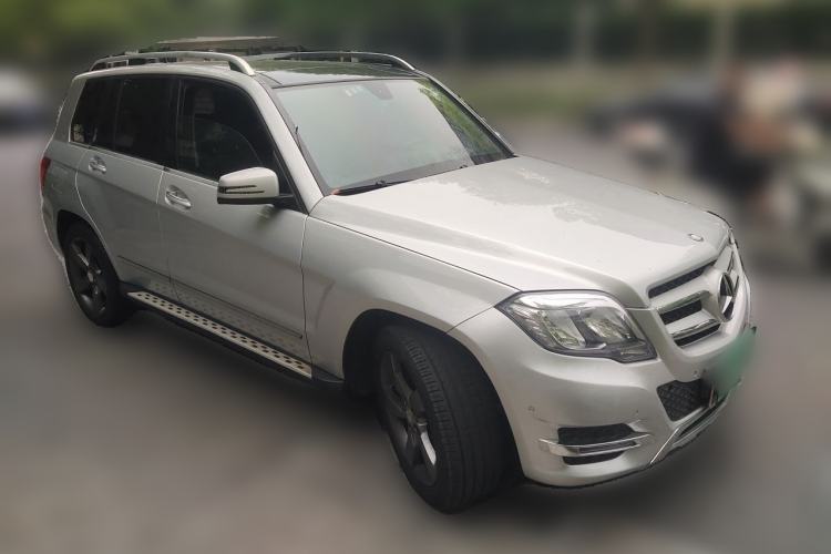 Used Mercedes-Benz GLK-Class 2013 Facelift GLK 300 4MATIC Fashion Edition Front Right 45 Deg