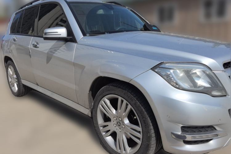 Used Mercedes-Benz GLK-Class 2013 GLK 300 4MATIC Dynamic Edition Front Right 45 Deg