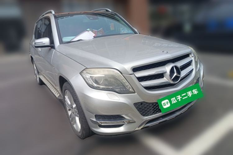 Used Mercedes-Benz GLK-Class 2013 GLK 300 4MATIC Fashion Model Front Right 45 Deg
