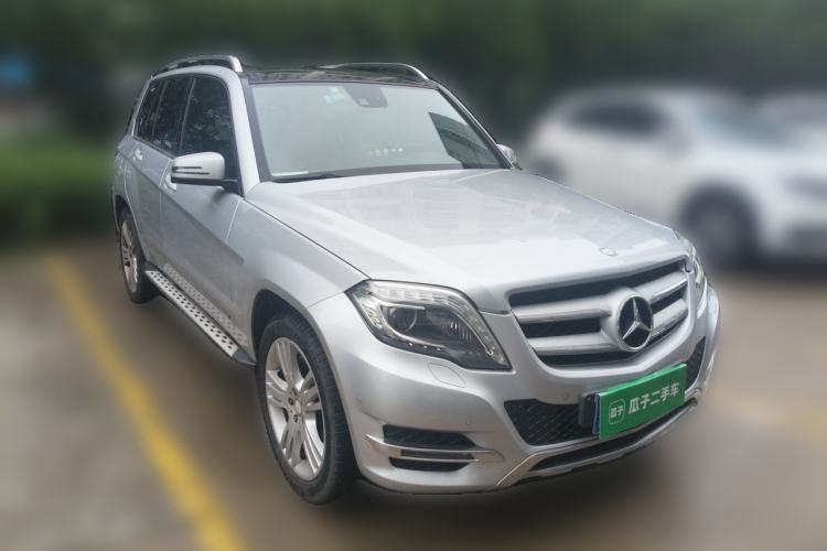 Used Mercedes-Benz GLK-Class 2013 GLK 300 4MATIC Fashion Model Front Right 45 Deg