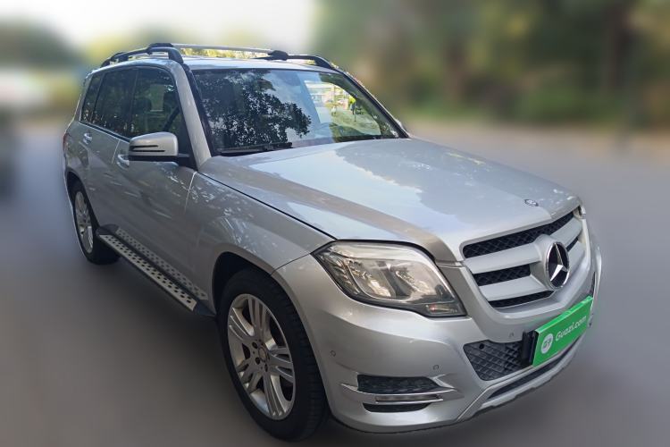 Used Mercedes-Benz GLK-Class 2013 GLK 300 4MATIC Dynamic Edition Front Right 45 Deg