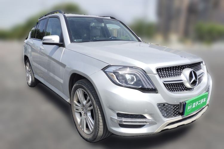 Used Mercedes-Benz GLK-Class 2013 GLK 300 4MATIC Dynamic Edition Front Right 45 Deg