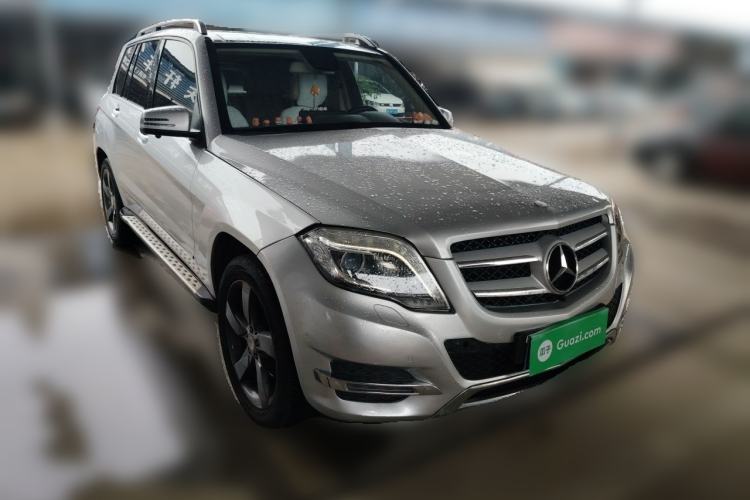 Used Mercedes-Benz GLK-Class 2013 Facelift GLK 300 4MATIC Fashion Edition Front Right 45 Deg