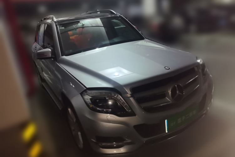Used Mercedes-Benz GLK-Class 2013 GLK 300 4MATIC Fashion Model Front Right 45 Deg