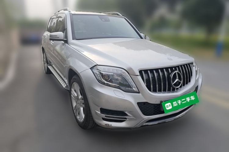 Used Mercedes-Benz GLK-Class 2013 GLK 300 4MATIC Fashion Model Front Right 45 Deg