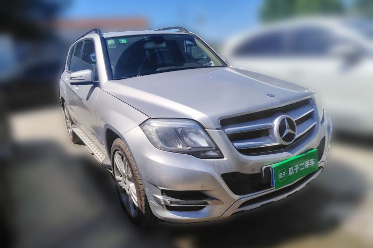 Used Mercedes-Benz GLK-Class 2013 GLK 300 4MATIC Dynamic Edition Front Right 45 Deg