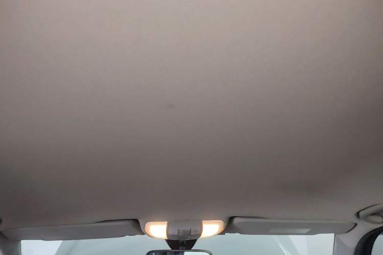 Used Mercedes-Benz GLK-Class 2013 GLK 300 4MATIC Dynamic Edition Headliner