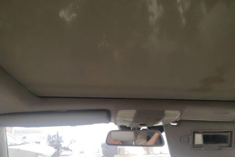 Used Mercedes-Benz GLK-Class 2013 GLK 300 4MATIC Dynamic Sunroof Model Headliner