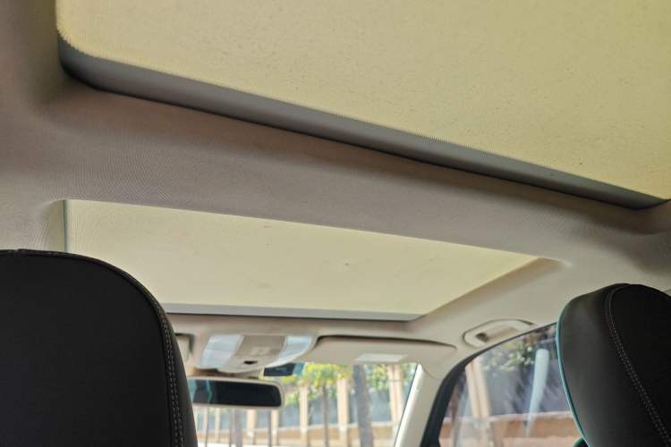 Used Mercedes-Benz GLK-Class 2013 GLK 300 4MATIC Fashion Model Headliner