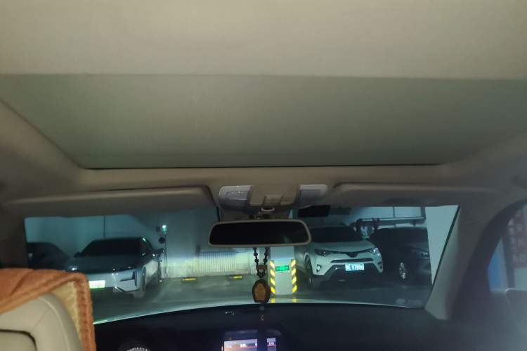 Used Mercedes-Benz GLK-Class 2013 GLK 300 4MATIC Fashion Model Headliner