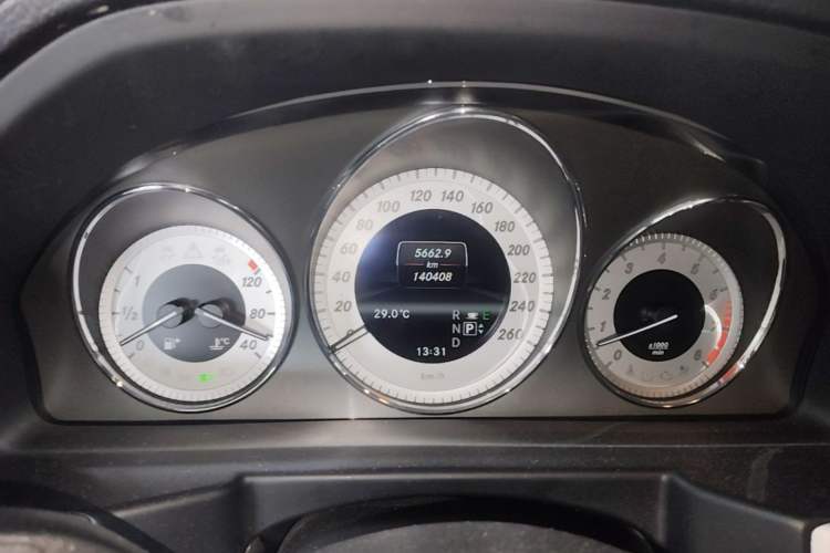 Used Mercedes-Benz GLK-Class 2013 GLK 300 4MATIC Dynamic Edition Instrument Cluster