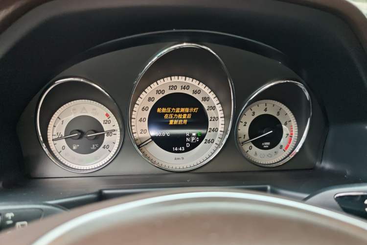 Used Mercedes-Benz GLK-Class 2013 GLK 300 4MATIC Fashion Model Instrument Cluster