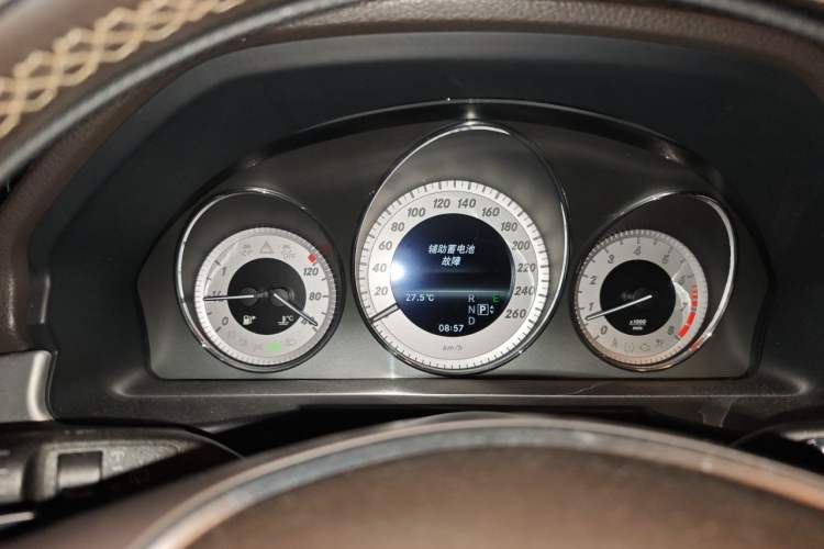 Used Mercedes-Benz GLK-Class 2013 GLK 300 4MATIC Dynamic Edition Instrument Cluster