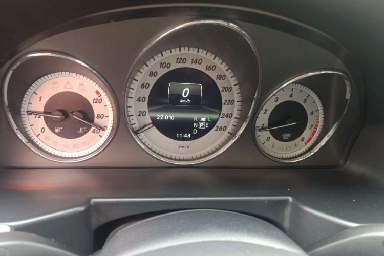Used Mercedes-Benz GLK-Class 2013 GLK 300 4MATIC Fashion Model Instrument Cluster