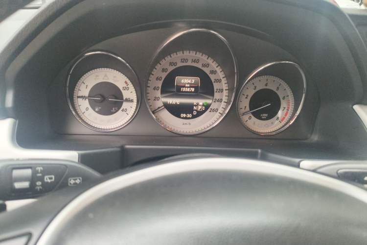 Used Mercedes-Benz GLK-Class 2013 GLK 300 4MATIC Fashion Model Instrument Cluster