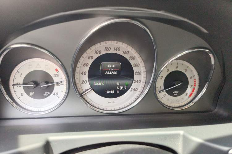 Used Mercedes-Benz GLK-Class 2013 GLK 300 4MATIC Dynamic Edition Instrument Cluster
