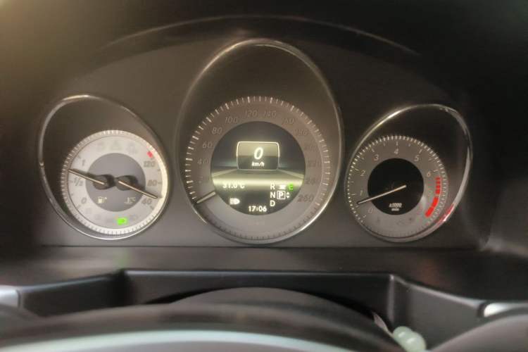 Used Mercedes-Benz GLK-Class 2013 GLK 300 4MATIC Fashion Model Instrument Cluster