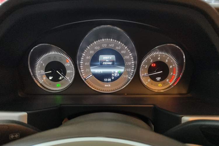 Used Mercedes-Benz GLK-Class 2013 GLK 300 4MATIC Dynamic Edition Instrument Cluster