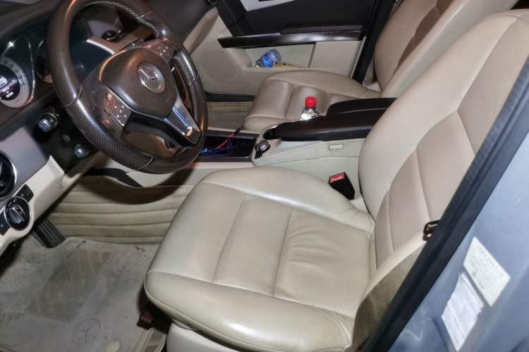 Used Mercedes-Benz GLK-Class 2013 GLK 300 4MATIC Dynamic Edition Left Front Seat