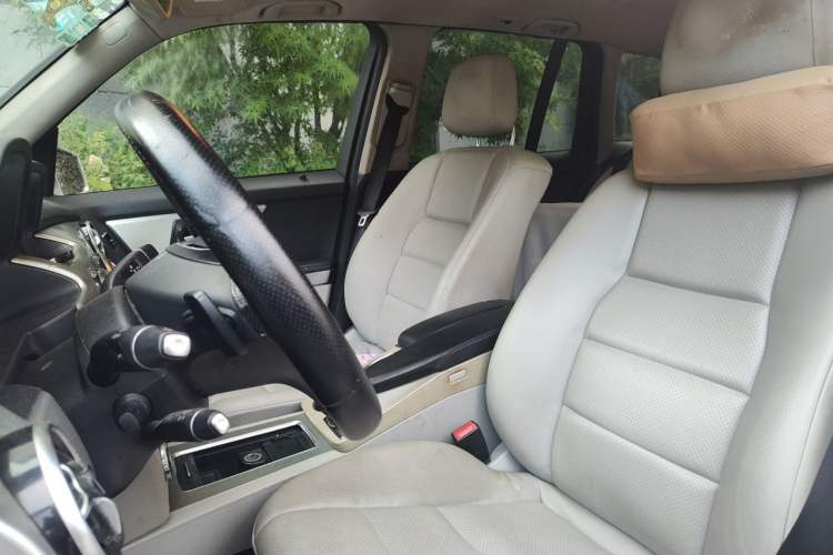 Used Mercedes-Benz GLK-Class 2013 Facelift GLK 300 4MATIC Fashion Edition Left Front Seat