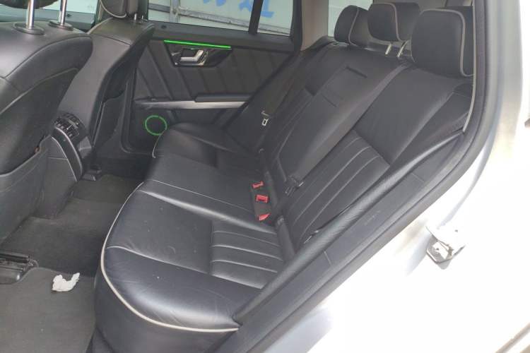 Used Mercedes-Benz GLK-Class 2013 GLK 300 4MATIC Luxury Model Left Rear Seat