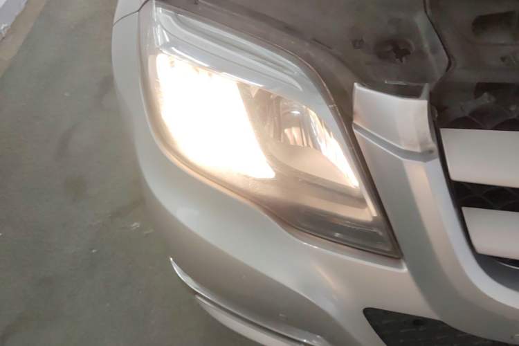 Used Mercedes-Benz GLK-Class 2013 GLK 300 4MATIC Dynamic Edition Right Front Headlight