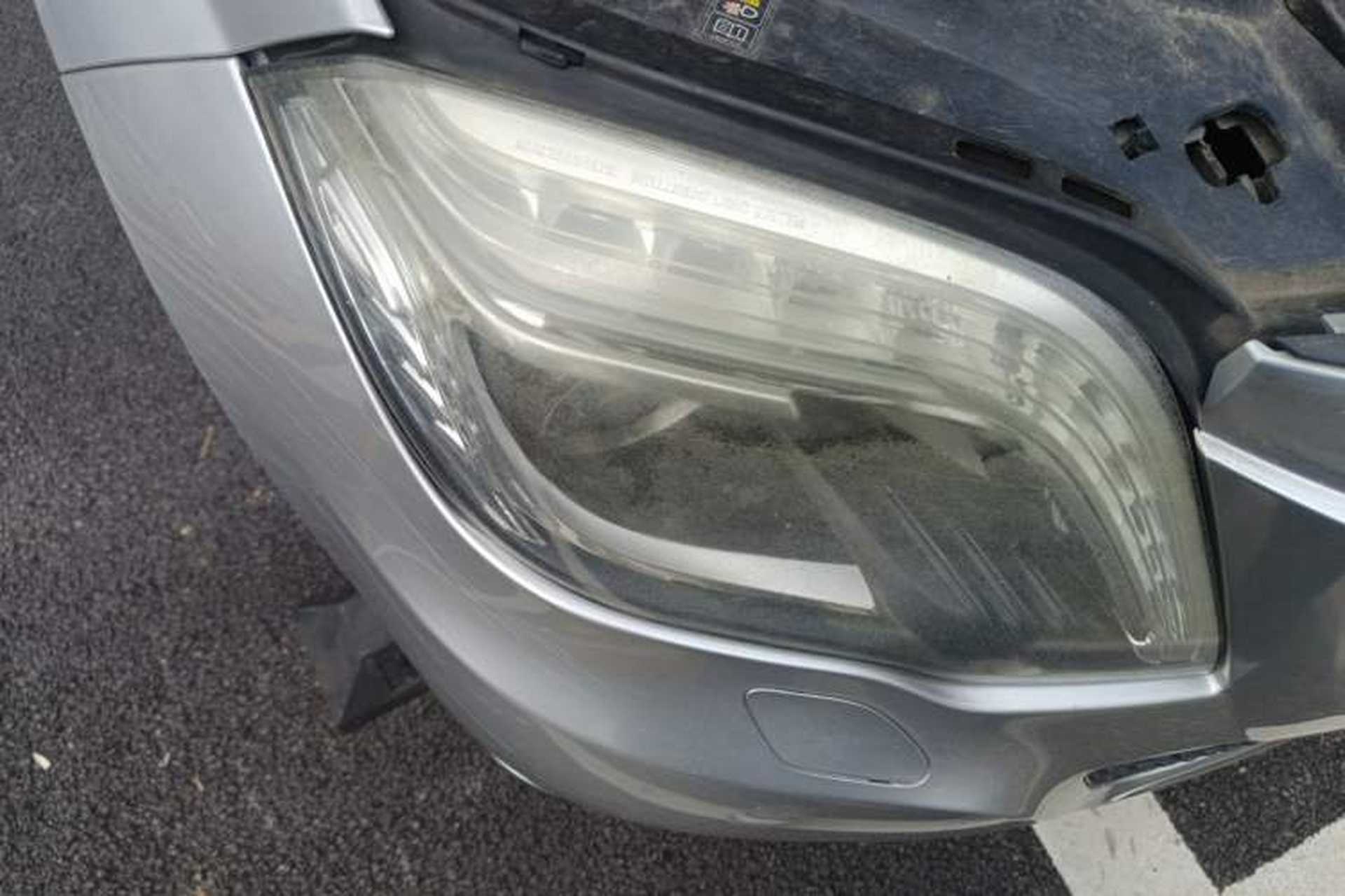 Used Mercedes-Benz GLK-Class 2013 GLK 300 4MATIC Fashion Model Right Front Headlight