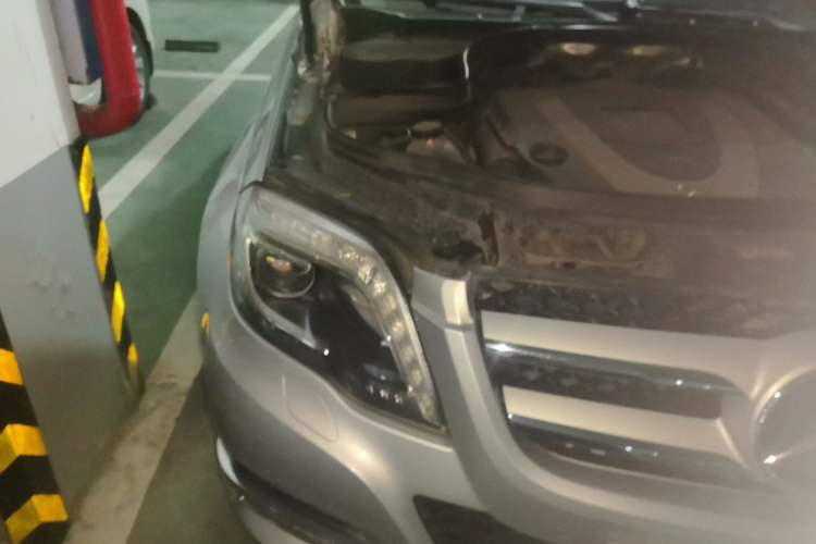 Used Mercedes-Benz GLK-Class 2013 GLK 300 4MATIC Fashion Model Right Front Headlight