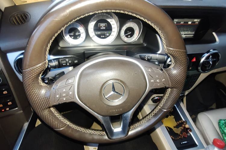 Used Mercedes-Benz GLK-Class 2013 GLK 300 4MATIC Dynamic Sunroof Model Steering Wheel