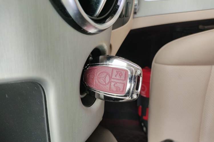 Used Mercedes-Benz GLK-Class 2013 GLK 300 4MATIC Fashion Model Vehicle Key