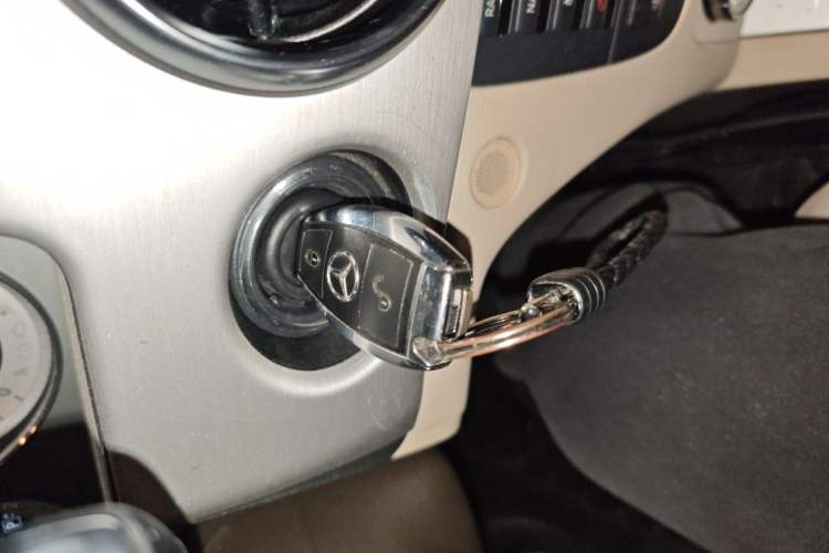 Used Mercedes-Benz GLK-Class 2013 GLK 300 4MATIC Dynamic Edition Vehicle Key