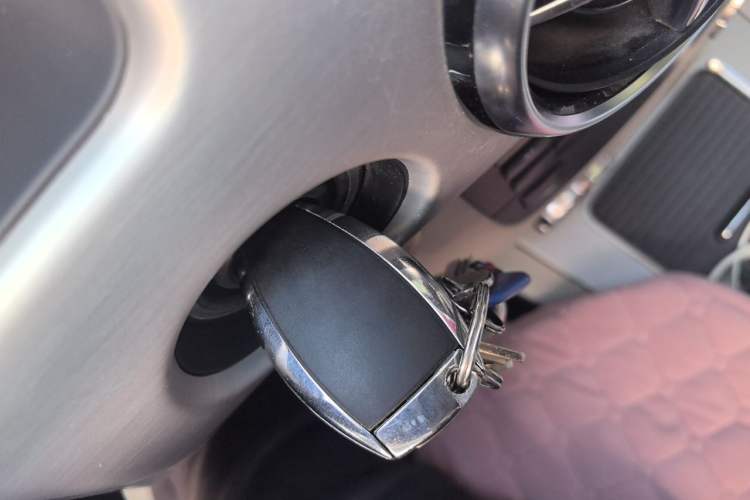Used Mercedes-Benz GLK-Class 2013 GLK 300 4MATIC Fashion Model Vehicle Key