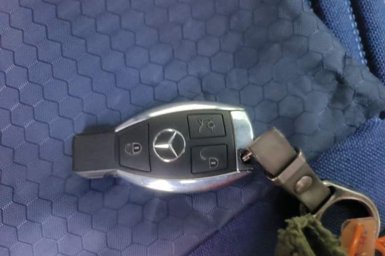 Used Mercedes-Benz GLK-Class 2013 GLK 300 4MATIC Fashion Model Vehicle Key