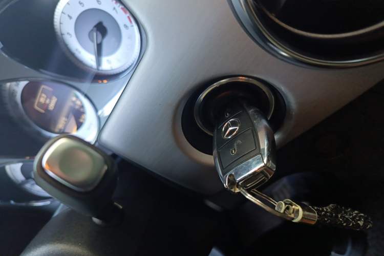 Used Mercedes-Benz GLK-Class 2013 GLK 300 4MATIC Dynamic Edition Vehicle Key