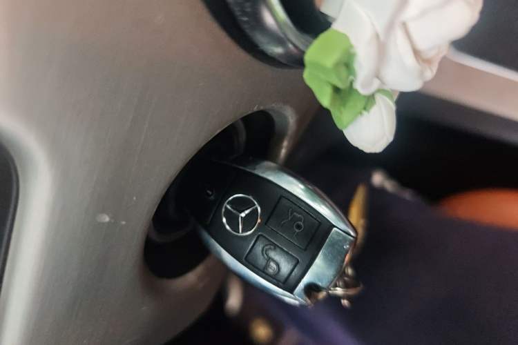 Used Mercedes-Benz GLK-Class 2013 GLK 300 4MATIC Fashion Model Vehicle Key