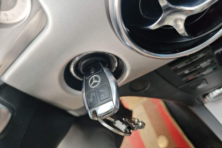 Used Mercedes-Benz GLK-Class 2013 GLK 300 4MATIC Fashion Model Vehicle Key
