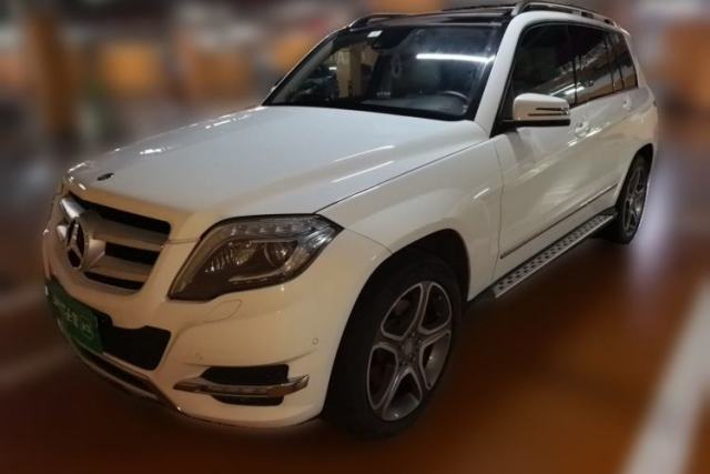 Ojetý Mercedes-Benz GLK-Class 2013 GLK 300 4MATIC Fashion Model