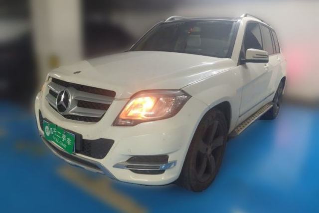 Used Mercedes-Benz GLK-Class 2013 GLK 300 4MATIC Dynamic Sunroof Model