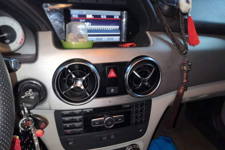 Used Mercedes-Benz GLK-Class 2013 GLK 300 4MATIC Fashion Model Audio And AC Panel