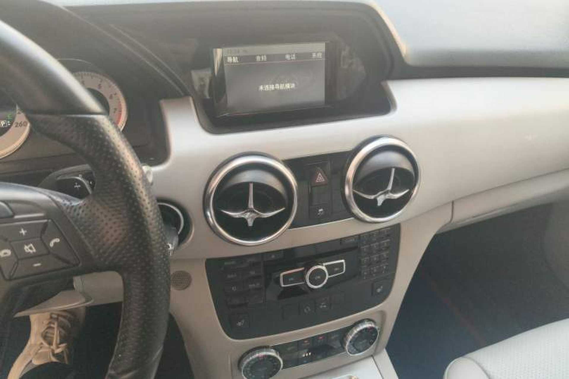 Used Mercedes-Benz GLK-Class 2013 GLK 300 4MATIC Dynamic Sunroof Model Audio And AC Panel
