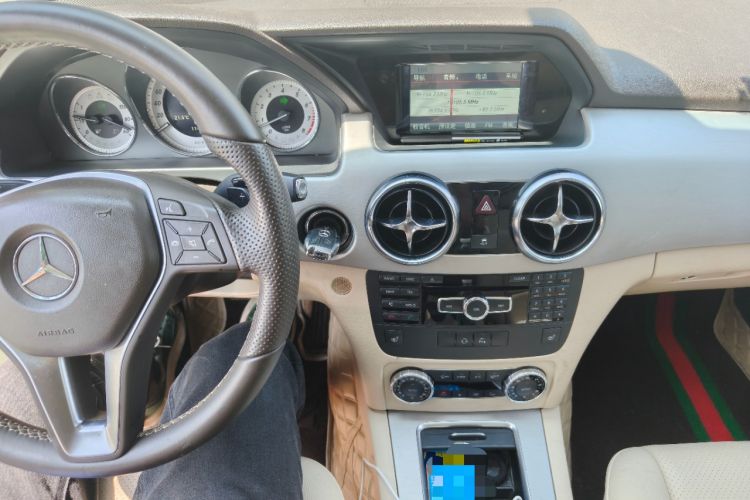 Used Mercedes-Benz GLK-Class 2013 GLK 300 4MATIC Dynamic Sunroof Model Audio And AC Panel