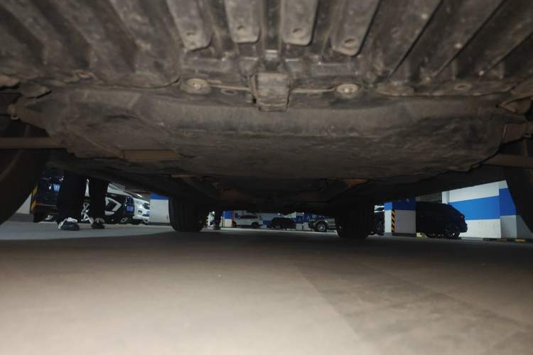 Used Mercedes-Benz GLK-Class 2013 GLK 300 4MATIC Dynamic Sunroof Model Chassis Front