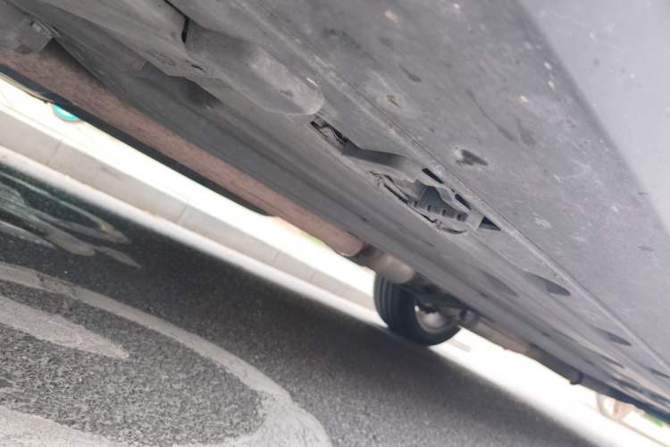 Used Mercedes-Benz GLK-Class 2013 GLK 300 4MATIC Dynamic Sunroof Model Chassis Front Left