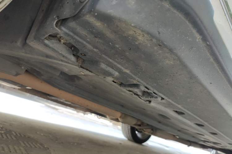 Used Mercedes-Benz GLK-Class 2013 GLK 300 4MATIC Luxury Model Chassis Front Left