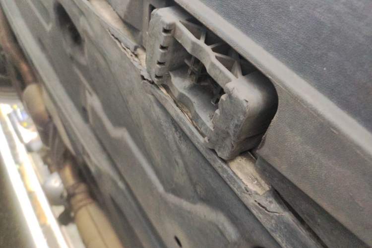 Used Mercedes-Benz GLK-Class 2013 GLK 300 4MATIC Dynamic Sunroof Model Chassis Rear Left
