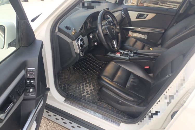 Used Mercedes-Benz GLK-Class 2013 Facelift GLK 300 4MATIC Fashion Edition Driver Seat