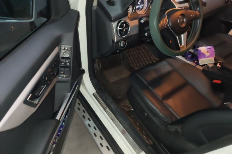 Used Mercedes-Benz GLK-Class 2013 GLK 300 4MATIC Fashion Model Driver Seat