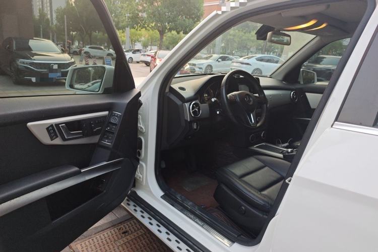 Used Mercedes-Benz GLK-Class 2013 GLK 300 4MATIC Dynamic Sunroof Model Driver Seat